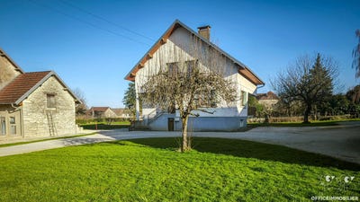 /international/fr/villars-saint-georges-franche-comte-310107888528/