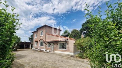/international/fr/reynies-midi-pyrenees-310100179944/