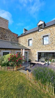 /international/fr/plerguer-brittany-310107950090/