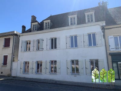 /international/fr/chateaumeillant-centre-val-de-loire-310108429894/