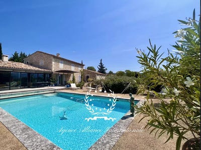 /international/fr/gordes-provence-alpes-cote-d-azur-120092855037/?lang=zh-tw