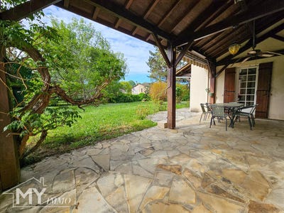 /international/fr/montcaret-aquitaine-310109840256/