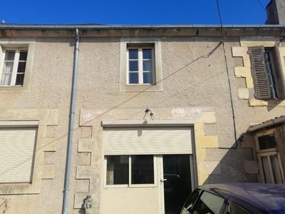 /international/fr/nevers-burgundy-120091810662/