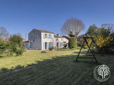 /international/fr/les-nouillers-charente-310105626739/