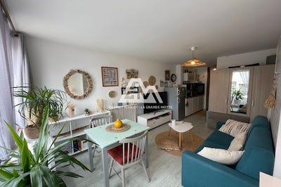 /international/fr/la-grande-motte-centre-val-de-loire-310097679505/