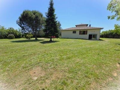 /international/fr/saverdun-midi-pyrenees-310108762651/?lang=it