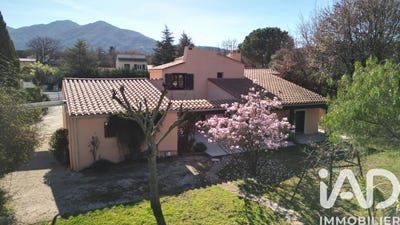 /international/fr/montesquieu-des-alberes-languedoc-roussillon-310106400137/
