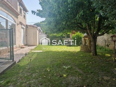 /international/fr/entraigues-sur-la-sorgue-provence-alpes-cote-d-azur-120098362180/?lang=zh-tw