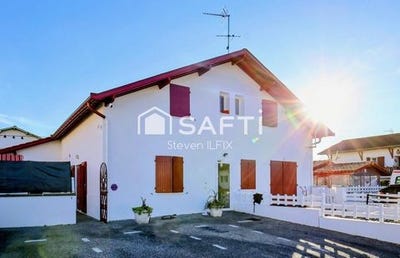 /international/fr/saint-palais-aquitaine-310107838641/