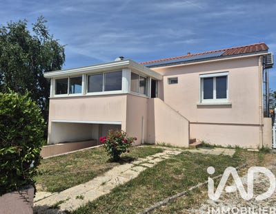 /international/fr/givrand-pays-de-la-loire-310108862363/