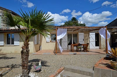 /international/fr/duras-aquitaine-310108839512/?lang=th
