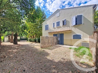 /international/fr/grimaud-provence-alpes-cote-d-azur-310120010777/