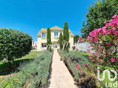 /international/fr/les-clayes-sous-bois-ile-de-france-310099970123/?lang=de