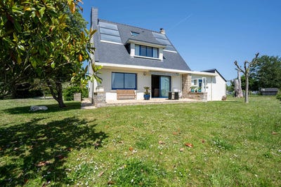 /international/fr/sarzeau-brittany-310108623810/