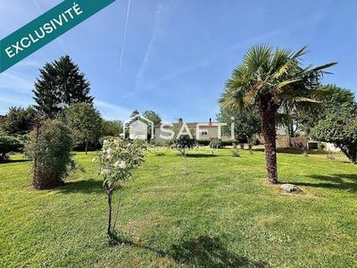 /international/fr/la-chapelle-saint-laurent-charente-310108187433/