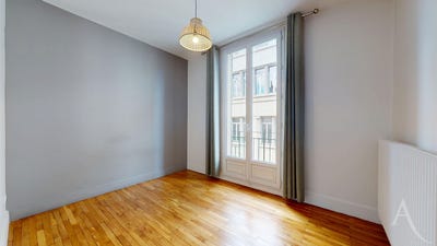 /international/fr/grenoble-rhone-310108003796/