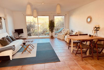 /international/fr/fitou-languedoc-roussillon-310108729800/