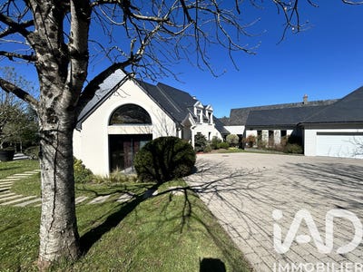/international/fr/murs-erigne-pays-de-la-loire-310106936722/