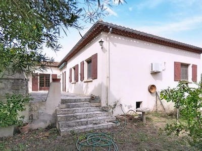 /international/fr/lezignan-corbieres-languedoc-roussillon-310102864266/