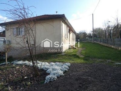 /international/fr/blaye-les-mines-midi-pyrenees-310106748410/