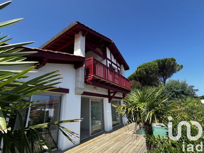 /international/fr/urrugne-aquitaine-310102108235/