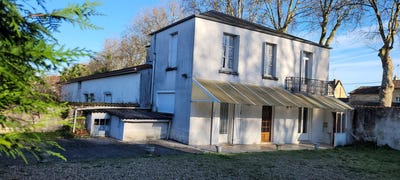 /international/fr/richelieu-centre-val-de-loire-120092979338/