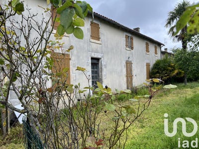 /international/fr/celles-sur-belle-charente-310105340412/