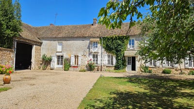 /international/fr/houdan-picardie-310100521498/
