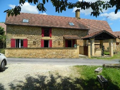 /international/fr/saint-cyprien-aquitaine-120092978428/?lang=zh-tw