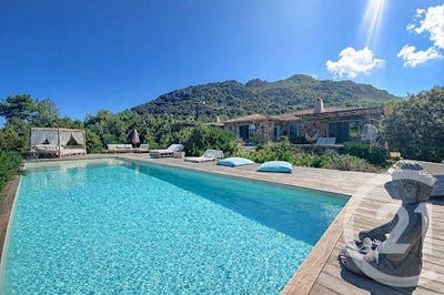 /international/fr/lecci-corsica-310106134689/