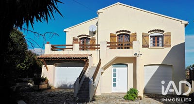 /international/fr/borgo-corsica-310108925275/