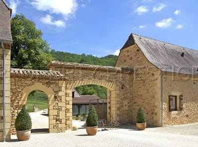 /international/fr/saint-leon-sur-vezere-aquitaine-310098942822/?lang=zh-cn