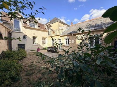 /international/fr/auneau-bleury-saint-symphorien-centre-val-de-loire-310110184388/