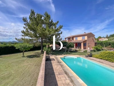 /international/fr/barjac-midi-pyrenees-310108565162/
