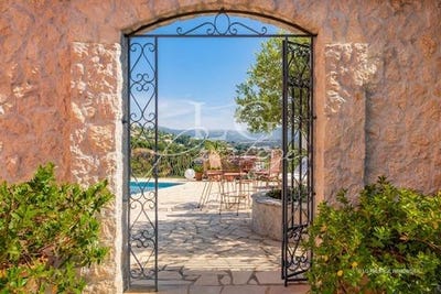 /international/fr/mandelieu-la-napoule-provence-alpes-cote-d-azur-310108634507/