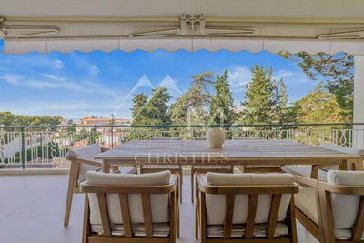 /international/fr/le-cannet-provence-alpes-cote-d-azur-310100991393/