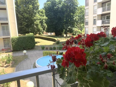 /international/fr/orleans-centre-val-de-loire-310100283711/