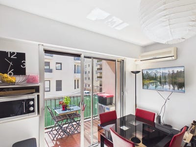 /international/fr/juan-les-pins-provence-alpes-cote-d-azur-310108330778/