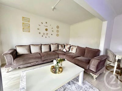 /international/fr/evry-burgundy-120095932956/