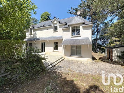/international/fr/saint-cast-le-guildo-brittany-310101279811/?lang=zh-cn