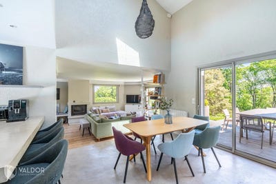 /international/fr/collonges-au-mont-d-or-rhone-310099949040/