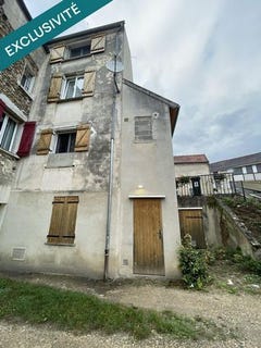 /international/fr/saacy-sur-marne-ile-de-france-310102703444/