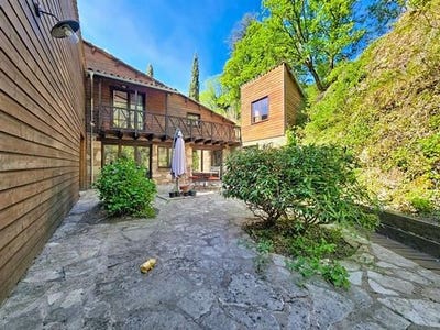 /international/fr/faugeres-languedoc-roussillon-310108531012/