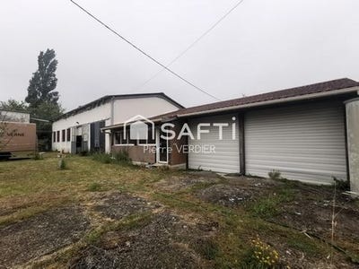 /international/fr/peujard-aquitaine-310108216069/