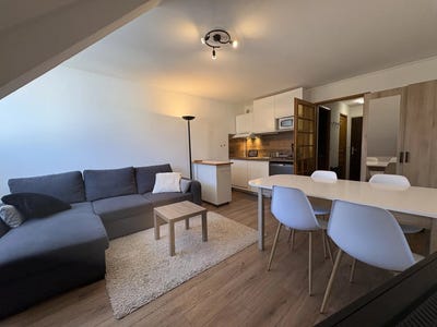 /international/fr/correncon-en-vercors-rhone-310107299965/