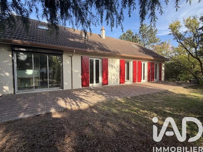 /international/fr/selommes-centre-val-de-loire-310103766427/