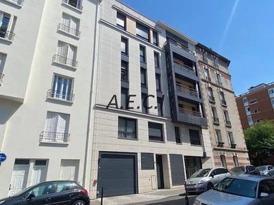 /international/fr/bois-colombes-ile-de-france-310108971742/