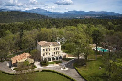 /international/fr/callian-provence-alpes-cote-d-azur-310100611175/