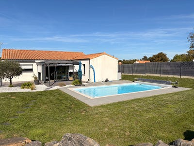 /international/fr/saint-benoist-sur-mer-pays-de-la-loire-310108402738/