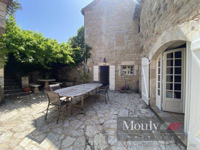 /international/fr/carnac-rouffiac-midi-pyrenees-310106128895/